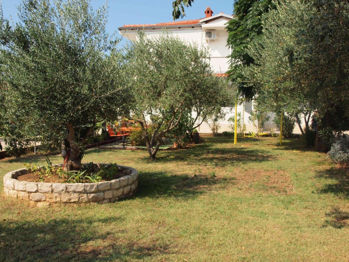 Ana Guest House Nin Buitenkant foto